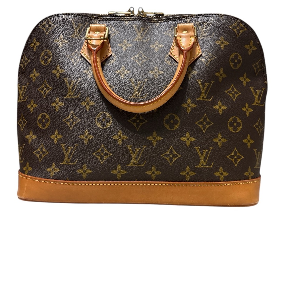 Authentic LOUIS VUITTON Alma PM
$1100